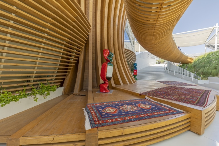 Pavillon Azerbaijan made of wood